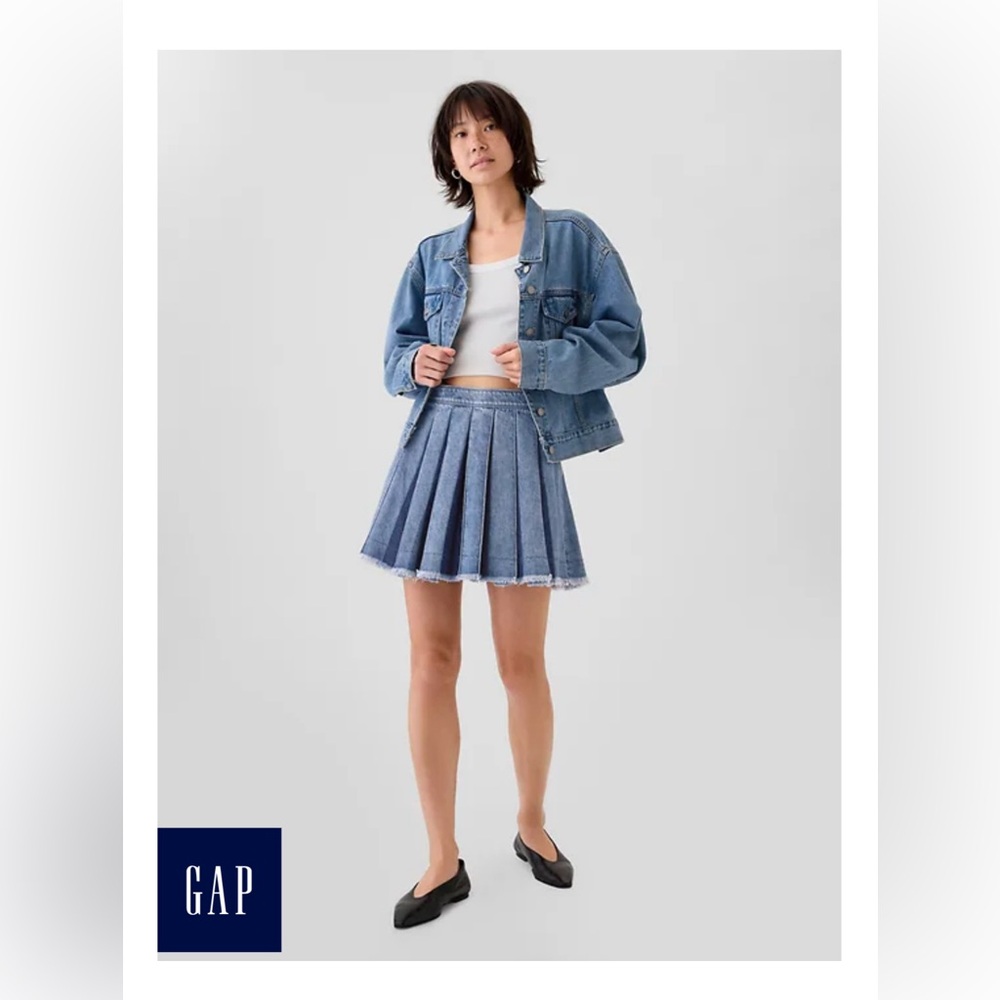 GAP Denim Blue Mini Skirt - Size 26